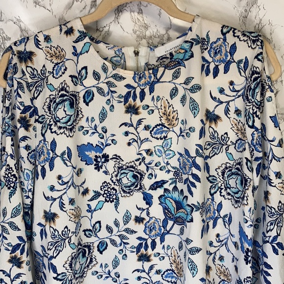 Fourteenth Place: Floral Cold Shoulder Top| Sz M - Picture 3 of 11
